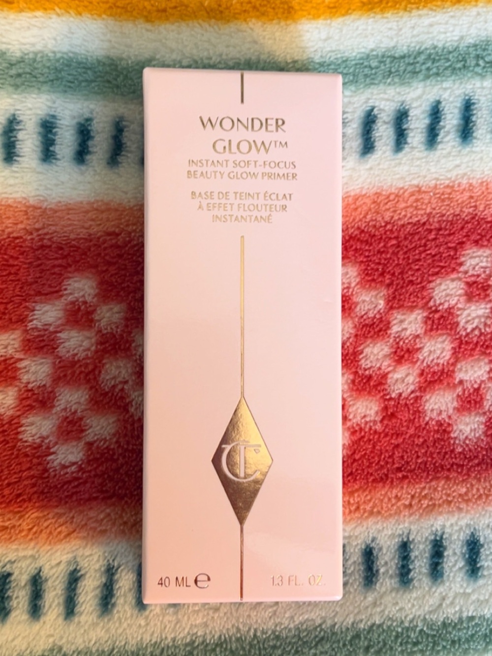 Charlotte Tilbury Wonder Glow Primer in Light Pink Packaging